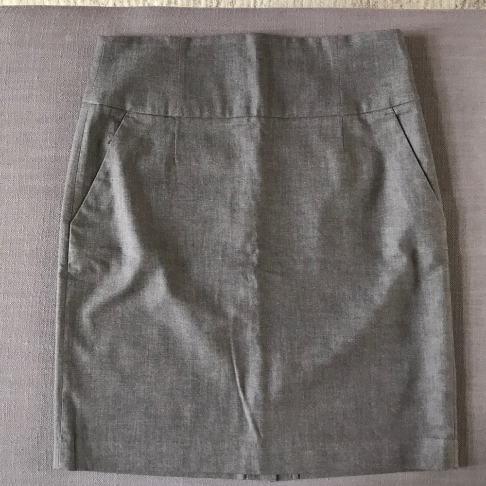 Banana Republic Stretch Skirt - Size 12